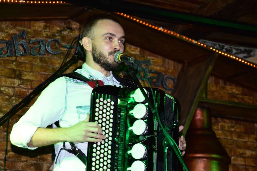 Нове пиво, «Жуліки» та конкурси: Octoberfest по-Карабасівськи
