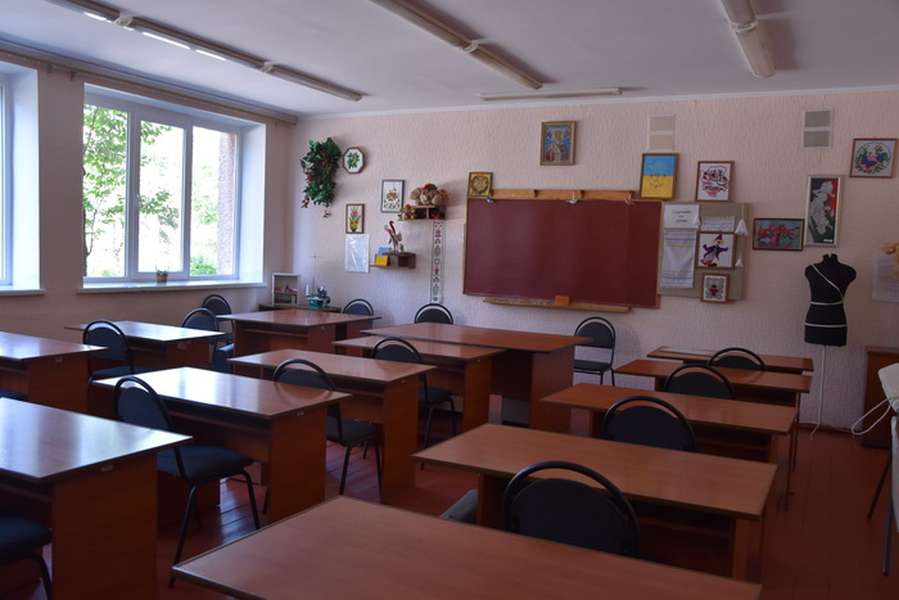 Як у Луцьку ремонтують заклади освіти (фото)