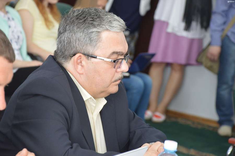 Начальник управління освіти Олег Гребенюк прийшов послухати депутата Павла Данильчука