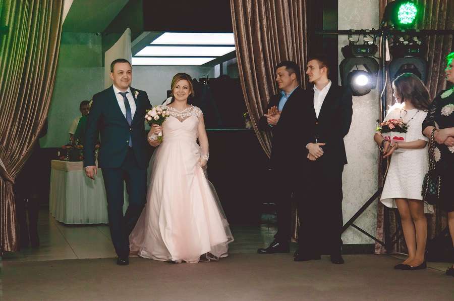Голова Рівненської ОДА  одружився на екс-«ударівці» з Волині (фото, оновлено)