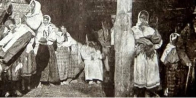 Дерев'яні орелі по-волинськи: як розважалися дівчата понад 100 років тому