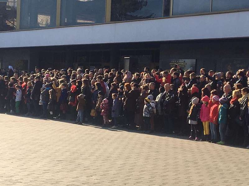 Як у Луцьку відзначають День захисника України (фото)