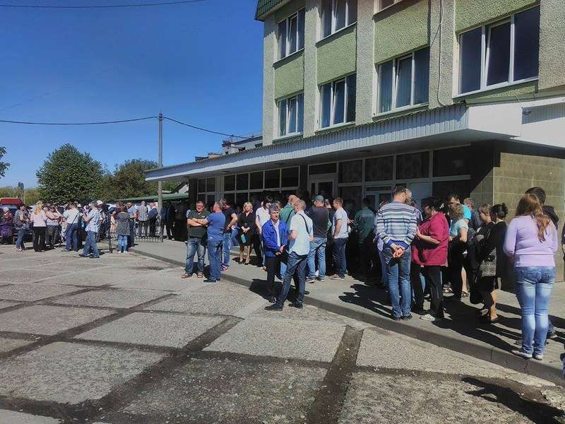 У Луцьку – акція протесту під цукровим заводом (фото) 
