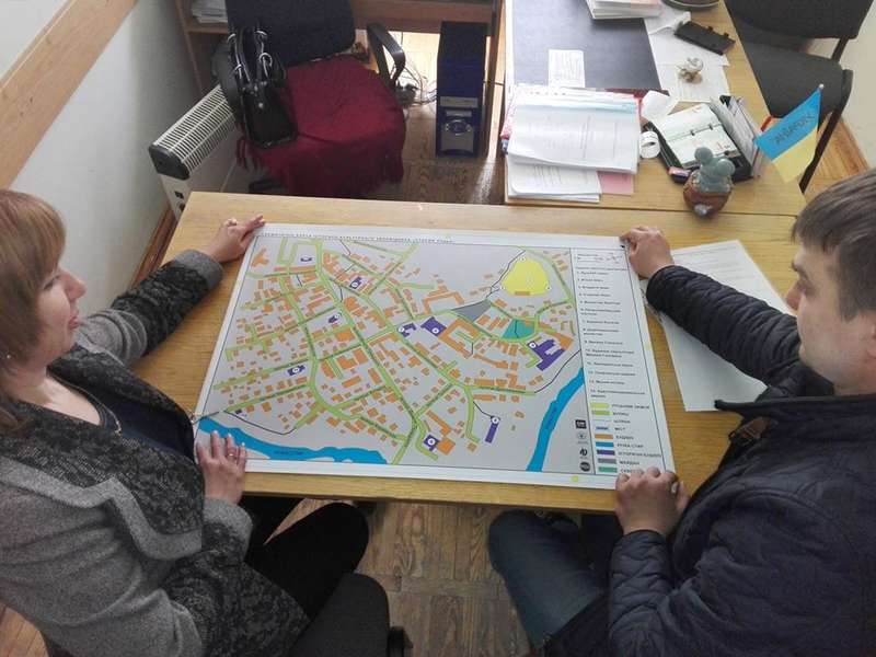 У Луцьку працюють над картою міста для людей з вадами зору 
