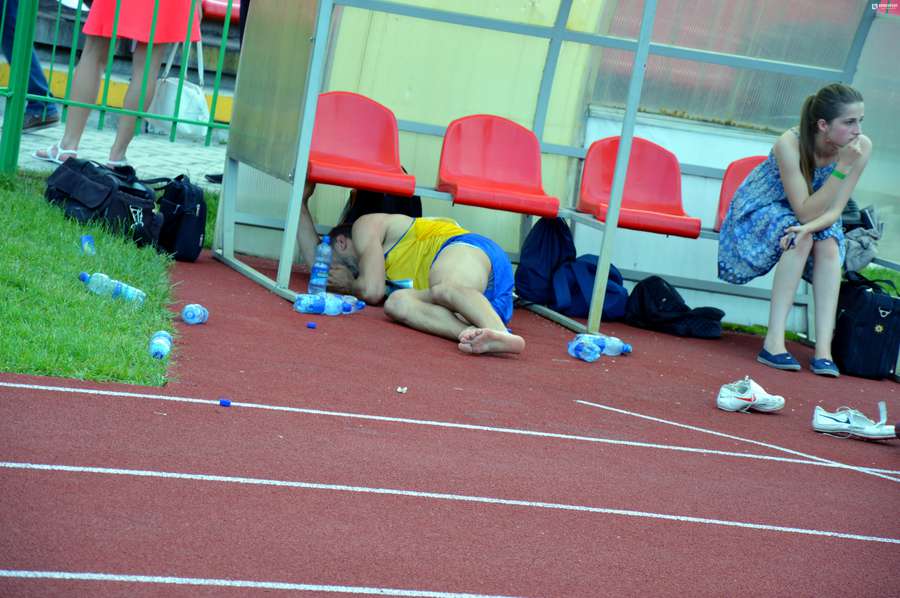 Яскраві фінали та виконані нормативи: у Луцьку продовжують змагатися легкоатлети (фото)