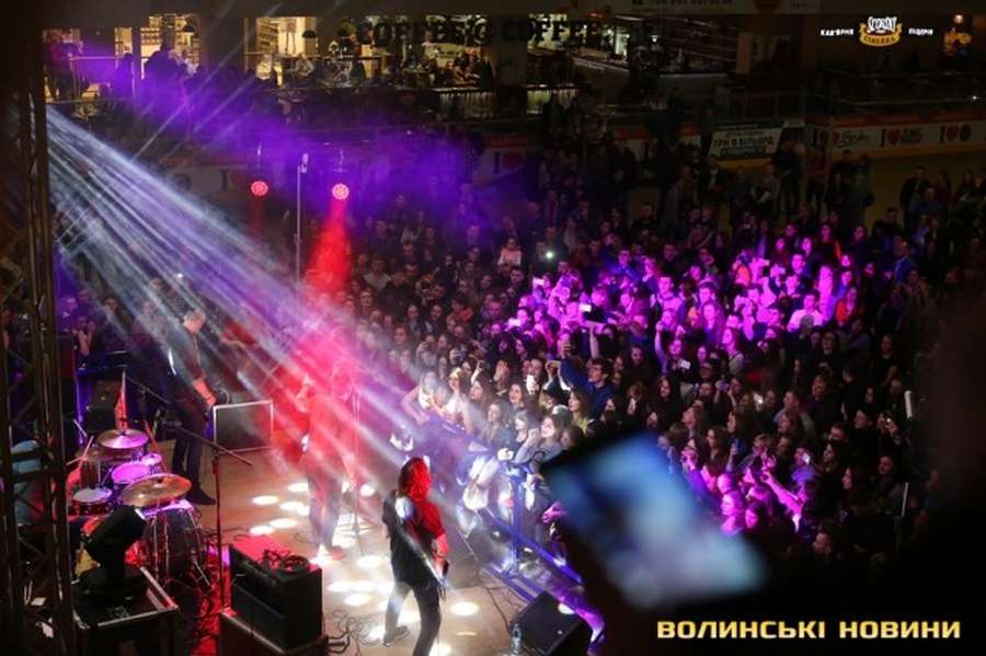 У луцькому «ПортCity» відгримів концерт гурту «Без обмежень» (фото)