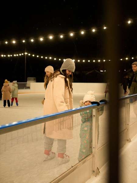 Як в кіно: атмосферні фото зимового вечора в Луцьку