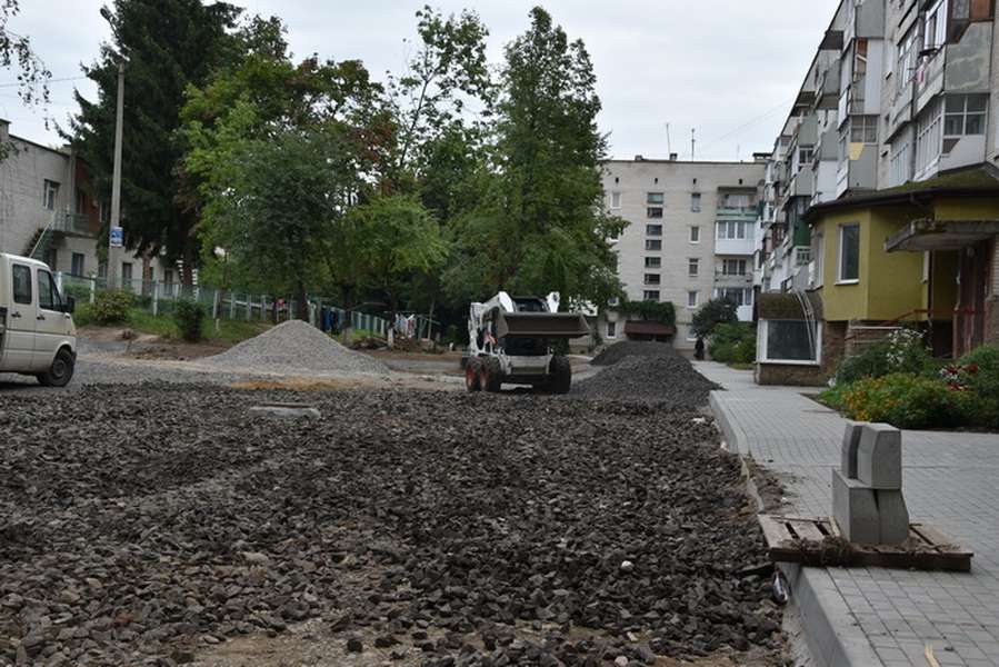 Ремонт доріг і дворів у Луцьку: плани і вартість (фото)