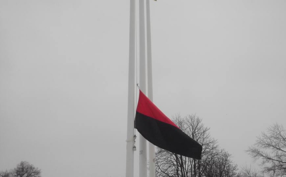 Ще одне місто на Волині вивішуватиме червоно-чорний прапор 