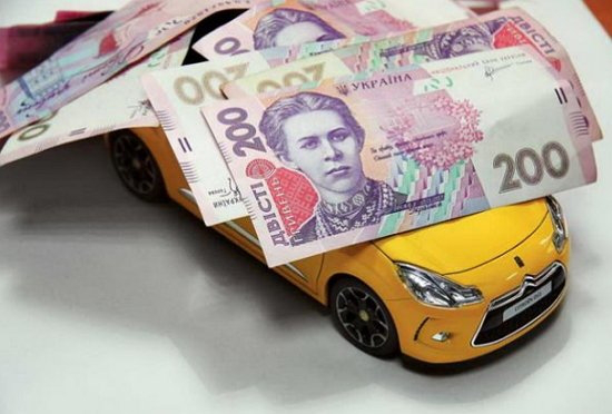 На Волині сплатили понад 2 мільйони гривень податку на VIP-автівки