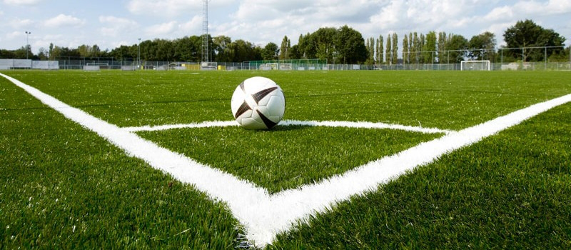 Уряд виділив 270 мільйонів гривень на будівництво футбольних полів