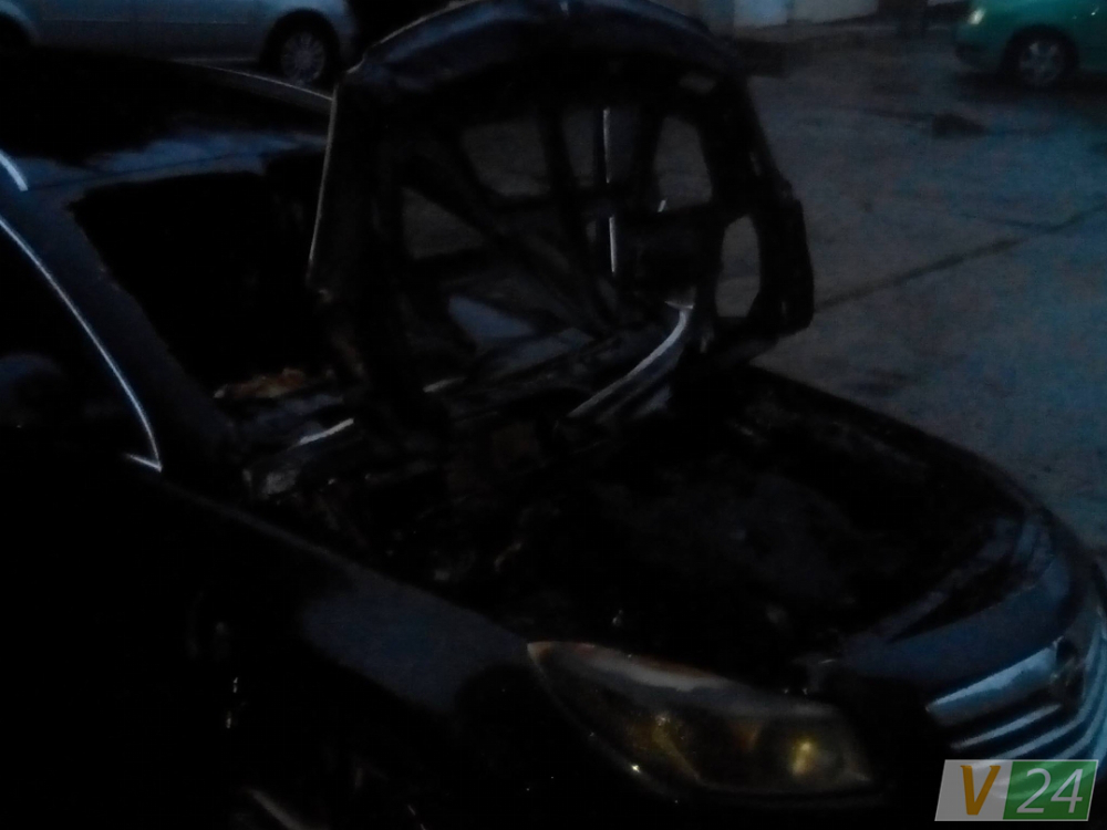 У поліції прокоментували загорання автомобіля в Луцьку 