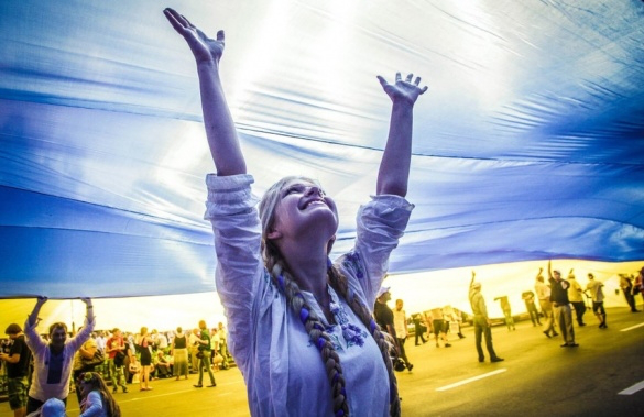 Лучан запрошують відсвяткувати День Незалежності «з променем в серці» 