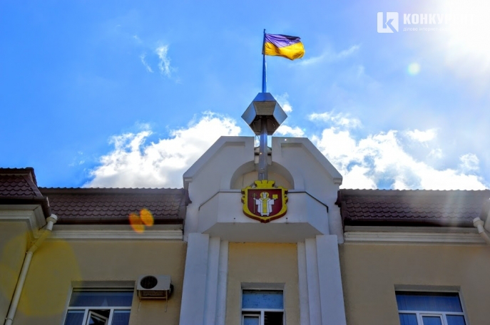 Політичні експерти розповіли про округи без депутатів в Луцьку