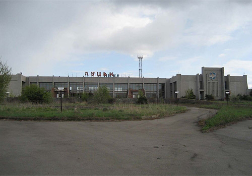 Депутати Луцькради думали, як не втратити землю аеропорту в Крупі 