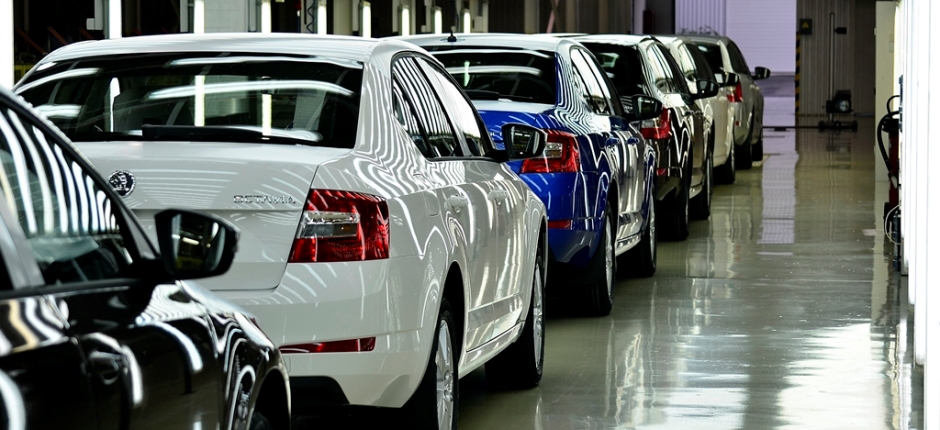 Автовиробництво в Україні зменшилось майже  на 64 %