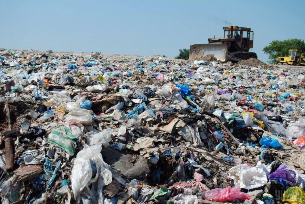 Щороку на Брище вивозять близько 600 тисяч кубометрів сміття, – директор «Луцькспецкомунтранс»