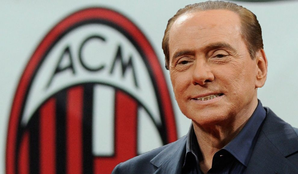 Берлусконі продає ФК «Мілан» китайцям 