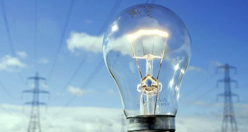 Економте електроенергію: в енергосистемі з'явився дефіцит, – Укренерго