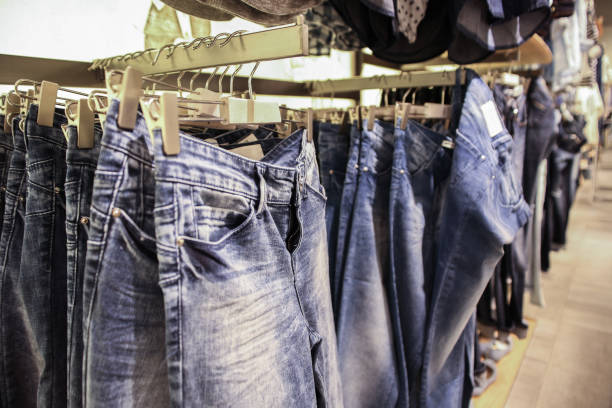 Як часто потрібно прати джинси і чому