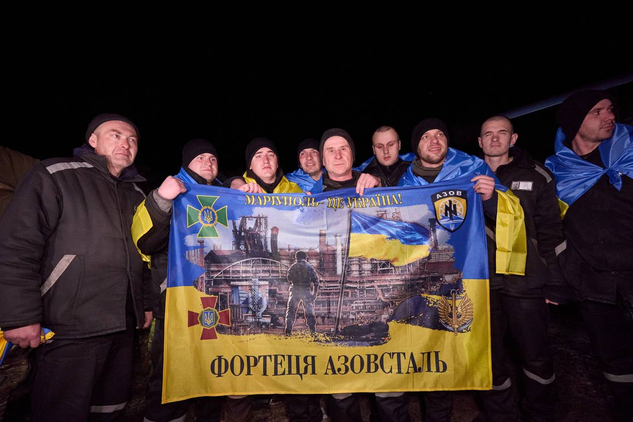 Нацгвардія, прикордонники, ЗСУ: в Україну повернули сотню захисників