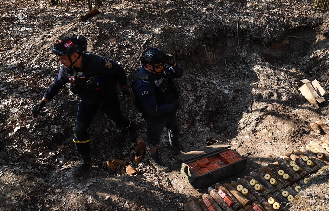 Поблизу села на Волині, де на смерть підірвалися троє людей, знайшли 167 боєприпасів (фото)