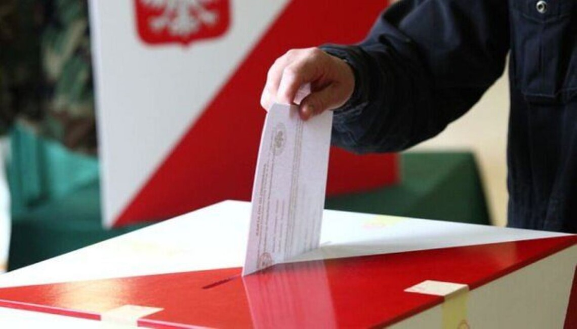 У Польщі проходить перший тур «місцевих» виборів