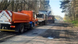 Рух – у реверсному режимі: між Дачним і Ківерцями ремонтують дорогу (фото)