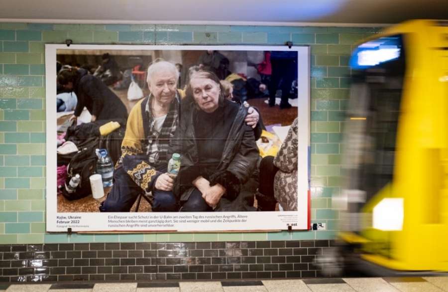 У берлінському метро показують укриття в підземках Харкова та Києва (фото)