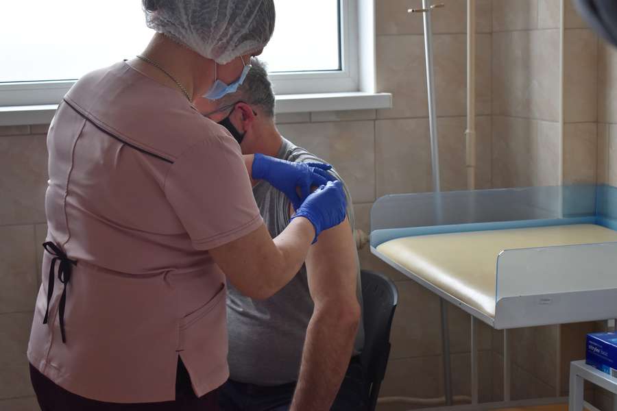 На Волині вакцинували ветеранів АТО/ООС (фото)