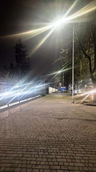 На Рівненській у Луцьку встановили сучасне LED-освітлення (фото)