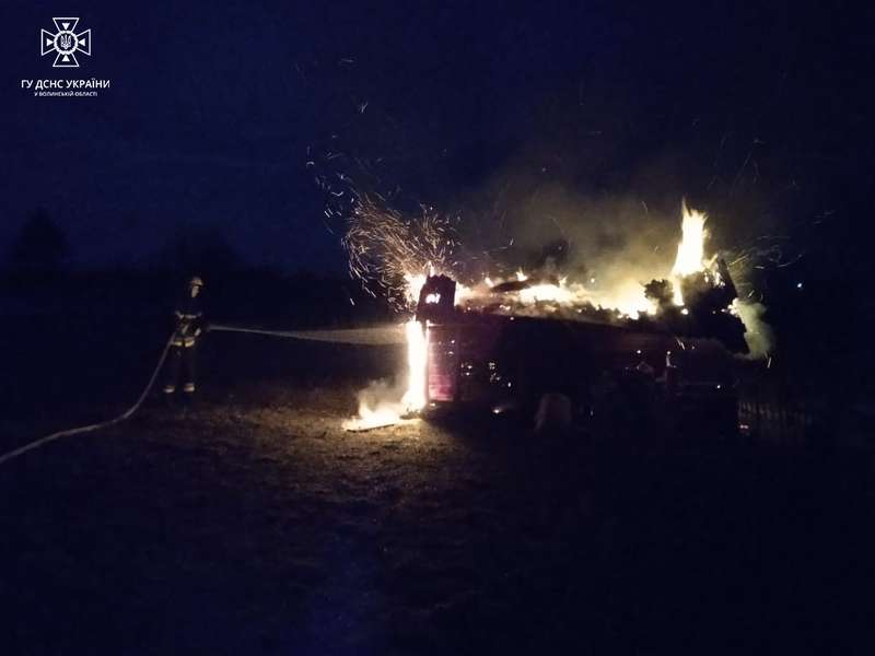 На Волині вночі сталися дві пожежі (фото)