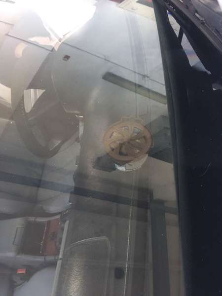 На «Ягодині» затримали авто «із запахом марихуани» (фото)
