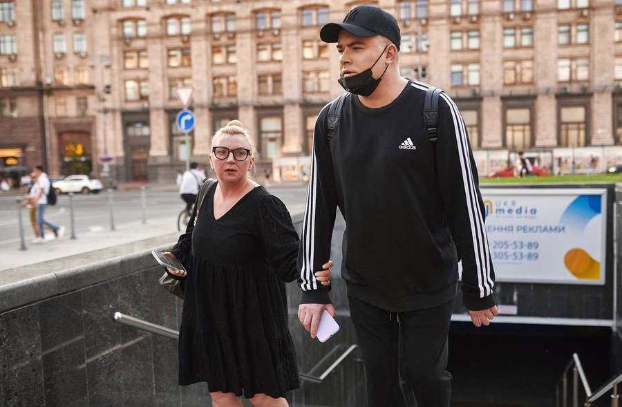 Після концерту в метро: Данилко показав, як гуляв Києвом з мамою Вєрки Сердючки