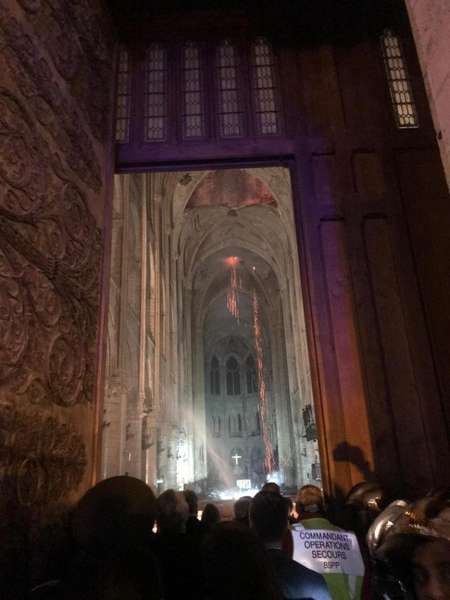 Собор Паризької Богоматері: показали фото після пожежі