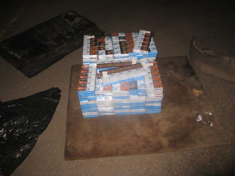 Вилучили мерс та цигарки: волинянин поплатився за контрабанду (фото)