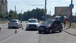 Виїхав на «зустрічку»: у Луцьку в ДТП постраждали троє дітей (фото, відео)