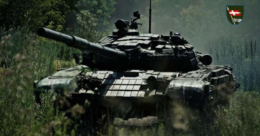 Красива велич: як волинські танкісти знищують ворога (фото)