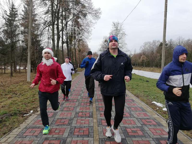Лучани зібралися на першу пробіжку у 2019-му (фото)