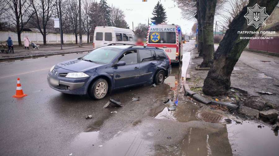 На Ковельській у Луцьку сталась аварія: зіштовхнулись два авто (фото)