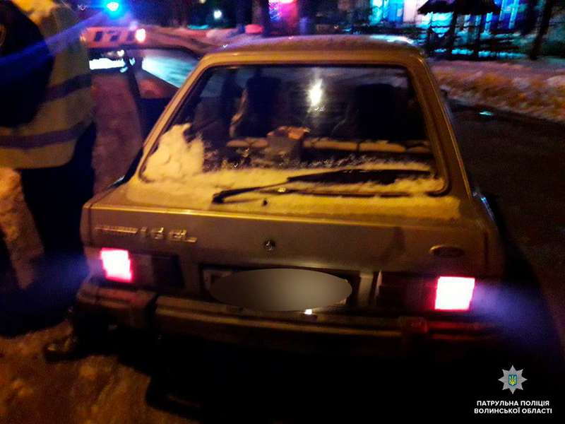 У Луцьку п'яний водій спричинив аварію на перехресті (фото)