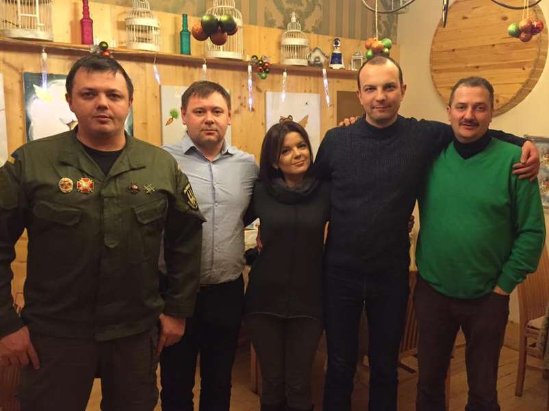 Разом із Семен Семенченком, Олексієм Панасюком, Марічкою Падалко та Єгором Соболєвим