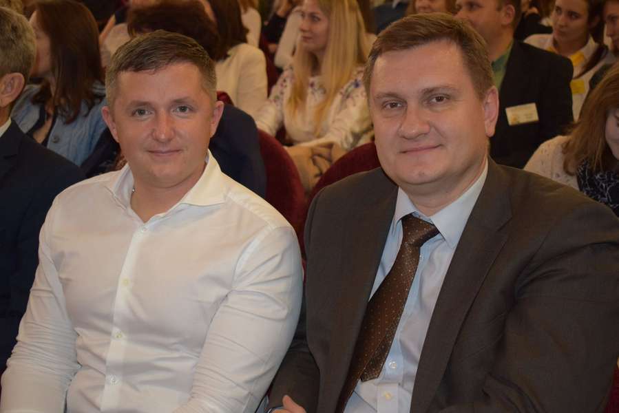ПриватБанк нагородив найкращих юних економістів України (фото)*