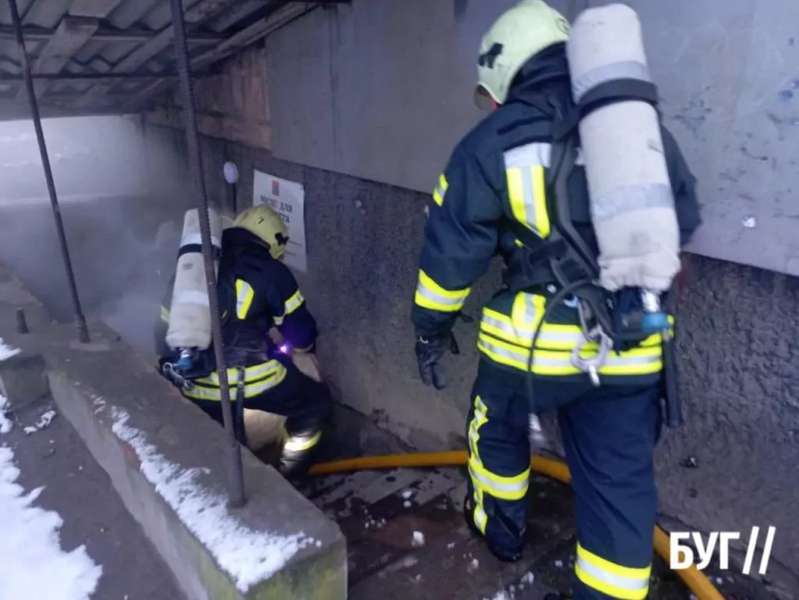 У Володимирі сталася пожежа в укритті (фото)