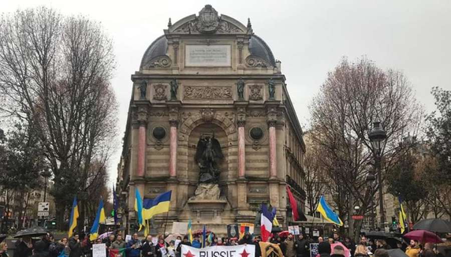 У Парижі відбулася акція на підтримку України (фото)