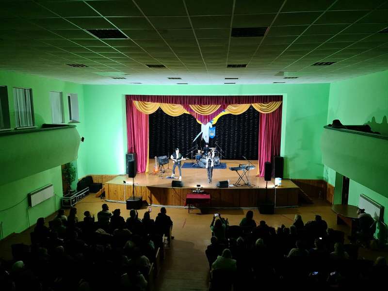У Підгайцях відбувся драйвовий концерт гурту LIZGUNOVA (фото, відео)