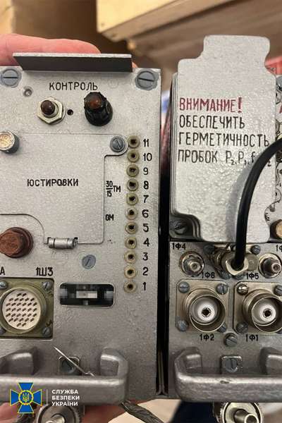 СБУ затримала ділків, які хотіли продати викрадені з «Мотор Січі» деталі для МіГ-29 (фото)