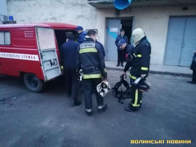 У Луцьку на Карбишева біля пекарні сталася пожежа (фото)