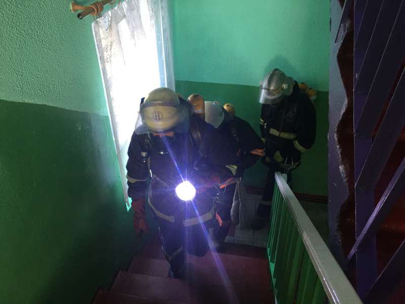 На Волині «загорілася» кімната в гуртожитку: навчання рятувальників (фото)