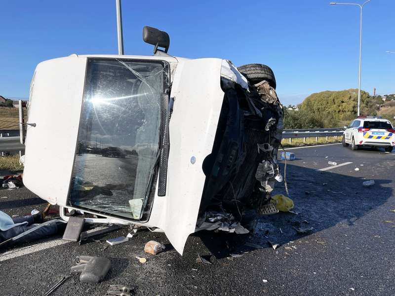 На Трасі Луцьк – Рівне у жахливій аварії загинув водій буса (фото)